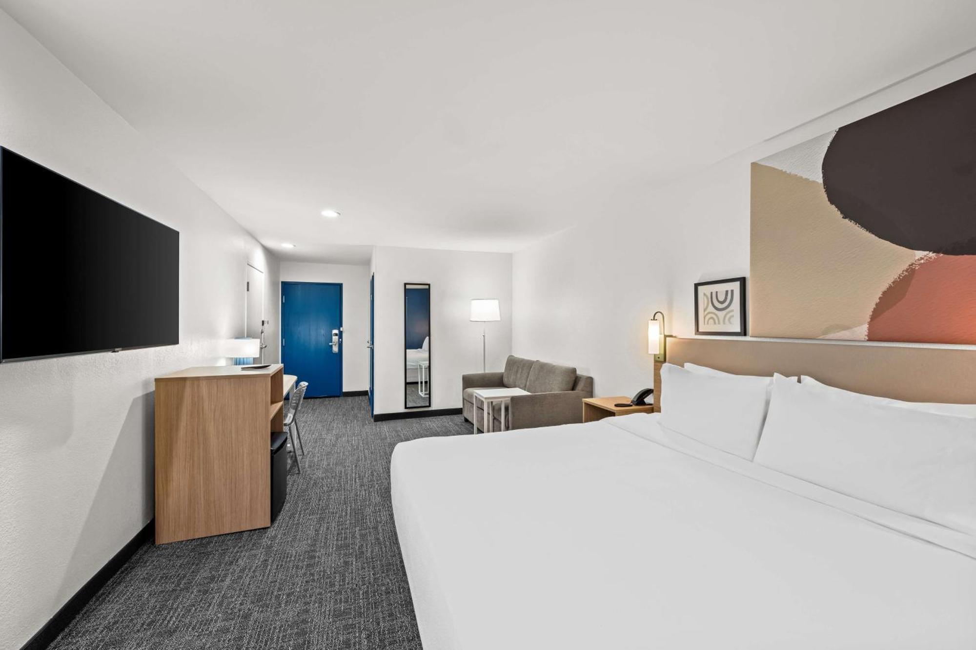Spark By Hilton Sterling Dulles Airport Exterior photo